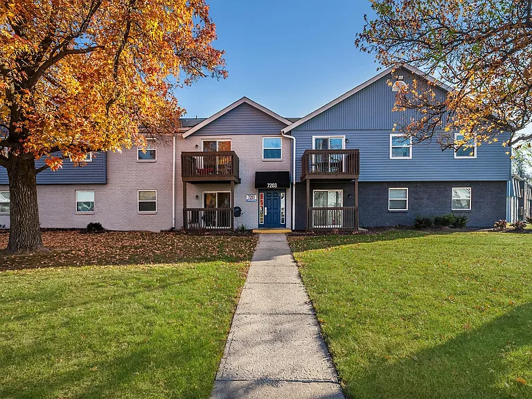 2085 Waterford Pl — Photo 20