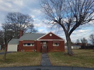 1101 Bragg Rd, Fredericksburg, VA 22407