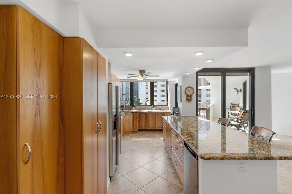 1361 S Ocean Blvd APT 604, photo 4