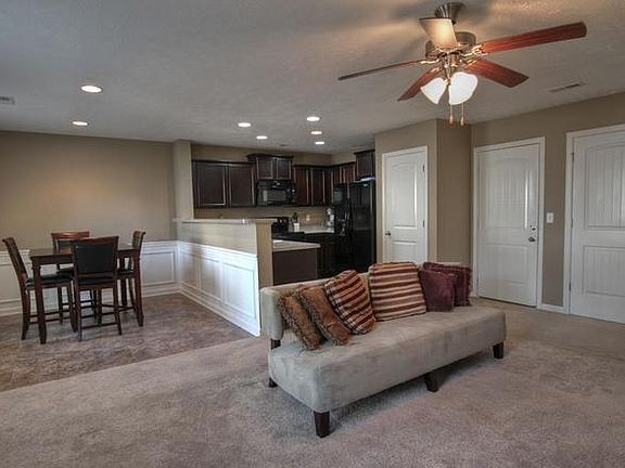 5th image of 1736 Warmingfield Dr