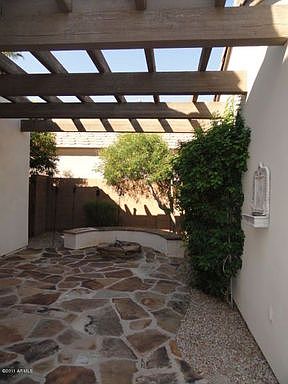 4th image of 824 W Palo Brea Dr