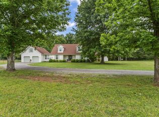 912 River Barfield Rd, Murfreesboro, TN 37128