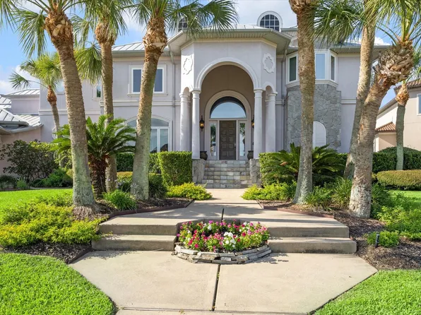 1818 Ray Shell Ct, Seabrook, TX 77586