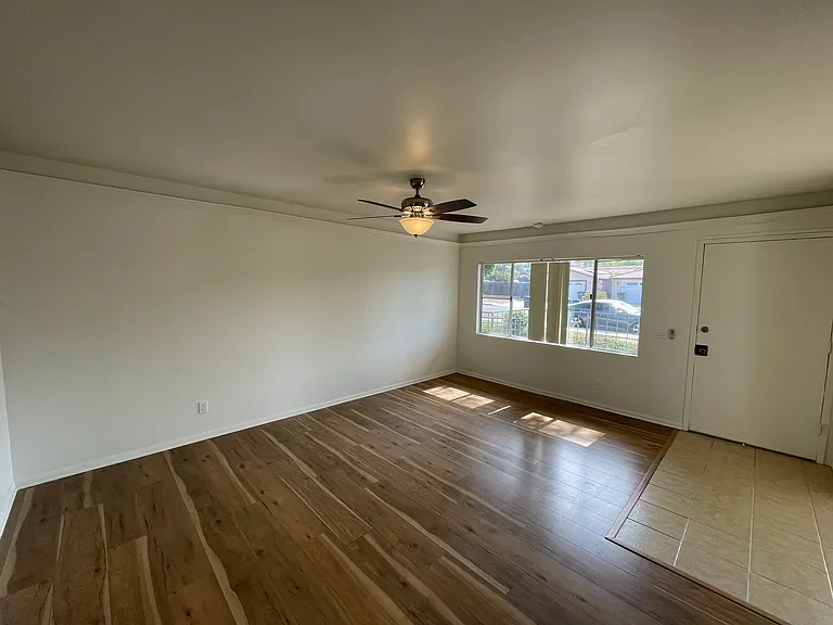 1255 Arcadia Ave #D — Photo 2
