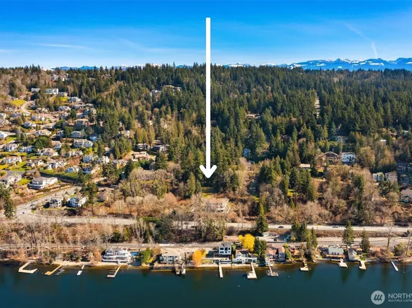 11 XX E Lake Sammamish Parkway NE, Sammamish, WA 98074