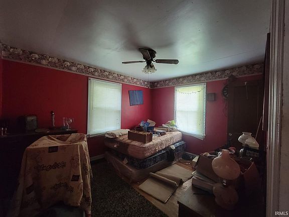 5th image of 18 S Fairlawn Ave