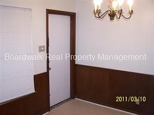3rd image of 3726 Colony Dr