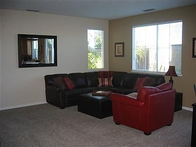 3rd image of 311 Anjou Cir