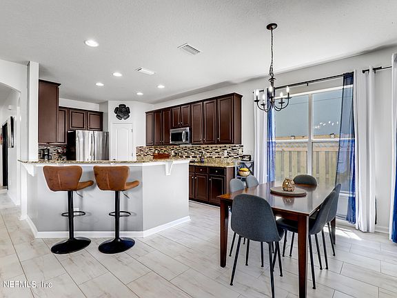 3rd image of 1520 TAWNY MARSH Court