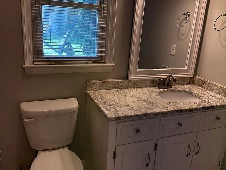 2305 Clematis Trl — Photo 16