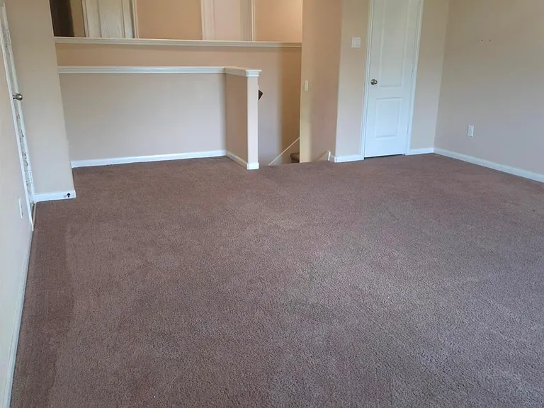 20703 Winghaven Dr — Photo 24