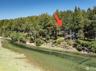 108 Herron Ln NW, Lakebay, WA 98349