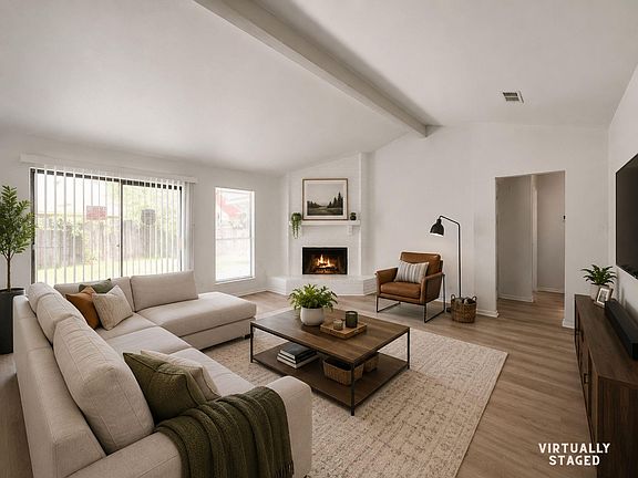 5th image of 8743 Yvonne Dr