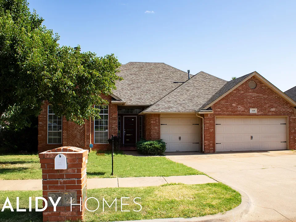 109 NW 160th St