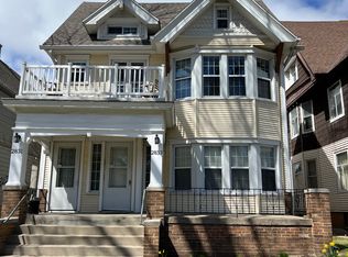 2831 N Murray Ave #1, Milwaukee, WI 53211
