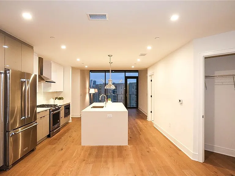 788 W Marietta St NW #303 — Photo 3