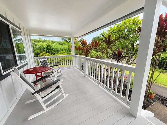 4th image of 94-1795 Kaulua Cir