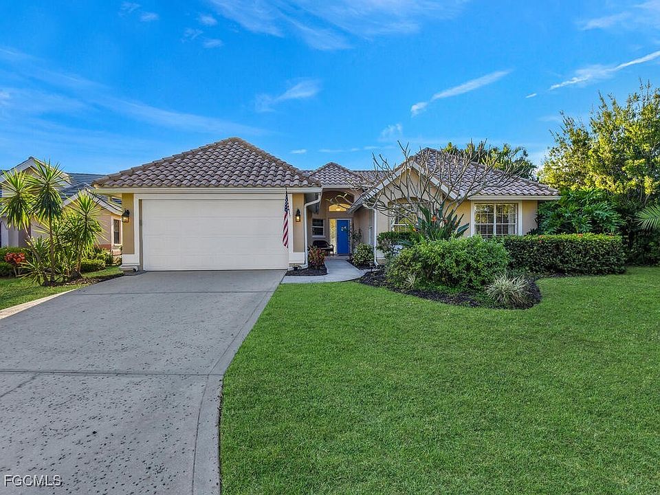 1st image of 11485 Waterford Village Dr