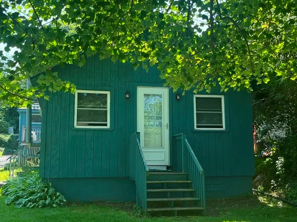 32 Lake Street, Wolcott, CT 06716