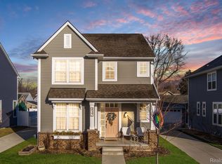 437 College St, Ferndale, MI 48220