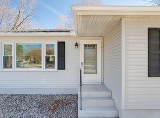 6413 Dellwood Dr NE, Fridley, MN 55432