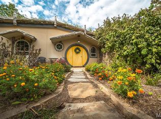 295 Panthers Den Rd, Makanda, IL 62958