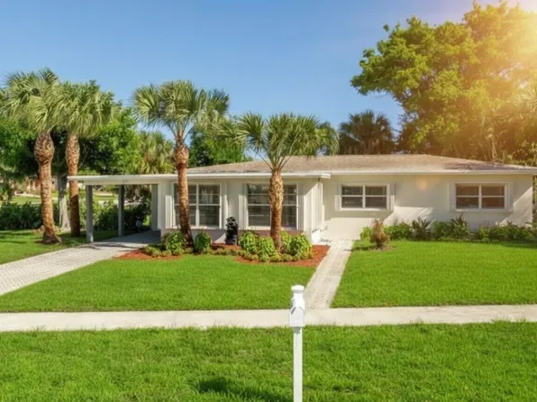 702 S 12th Street, Lantana, FL 33462