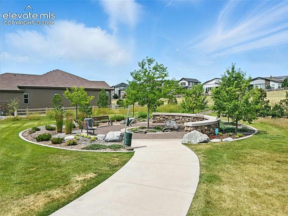 3rd image of 9538 Bear River St