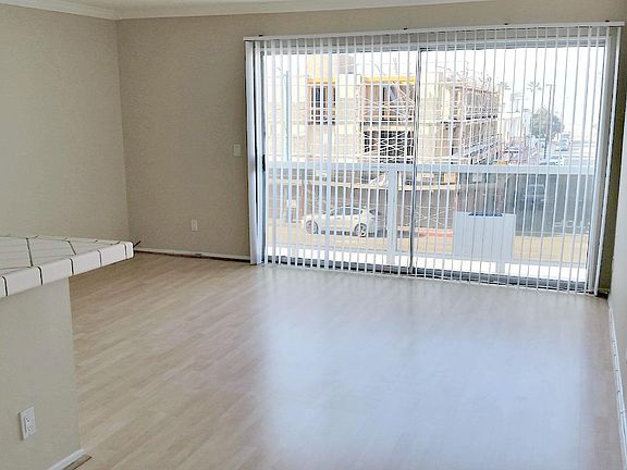 2nd image of 1434 Hermosa Ave APT 4