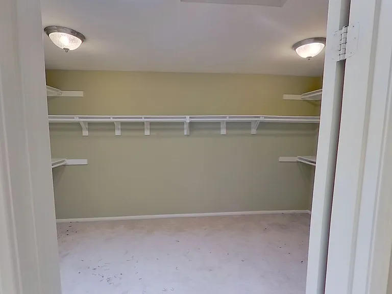 12 Touran Ln — Photo 15