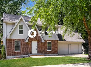 1400 NE 80th Pl, Kansas City, MO 64118