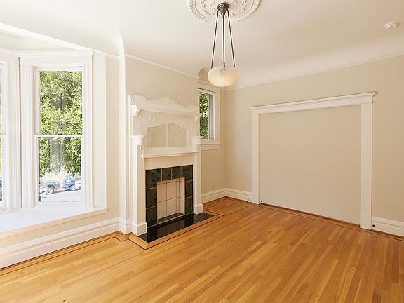 2nd image of 400 Cole St