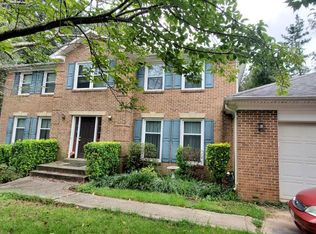 12109 Metcalf Cir, Fairfax, VA 22030