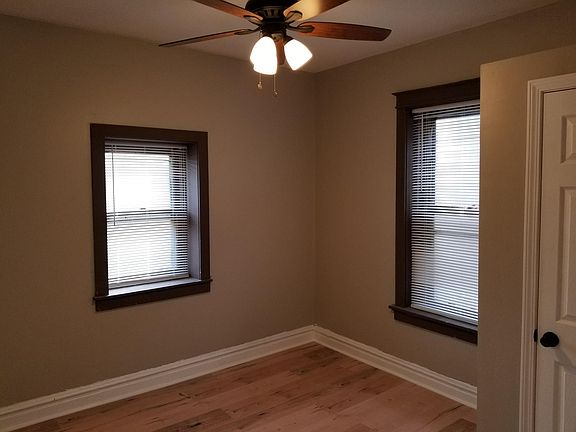3rd image of 3228 Henrietta St APT 1W