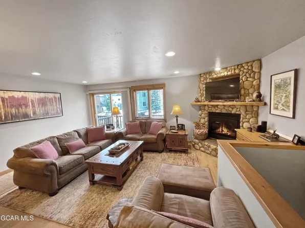 825 Ermine Lane, Fraser, CO 80442