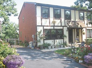 126 Buttonwood Dr, East Brunswick, NJ 08816