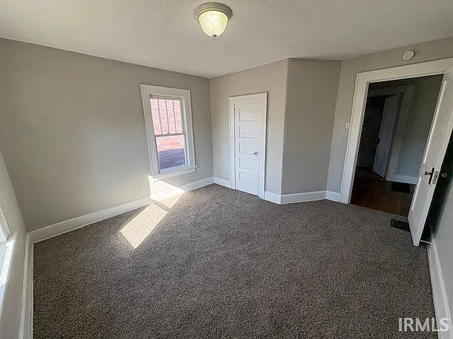 304 N Hackley St — Photo 21