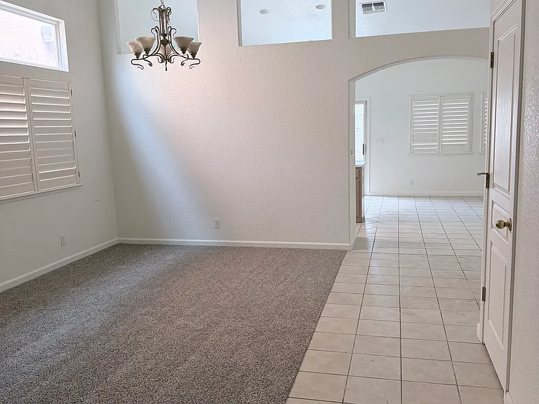 5606 Edgefield Way — Photo 16