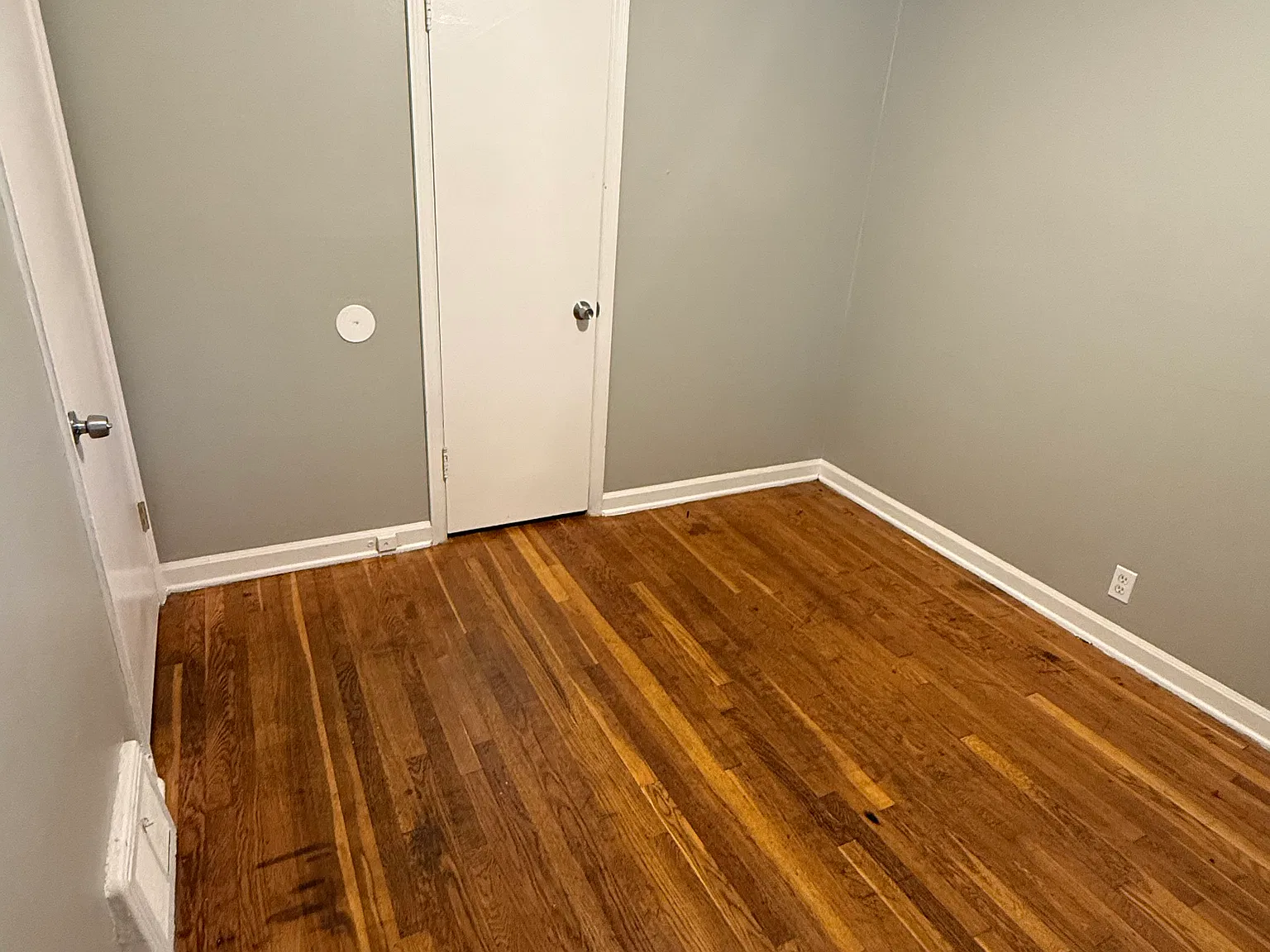 2 bed, 792 sqft, $1,200 — Photo 3