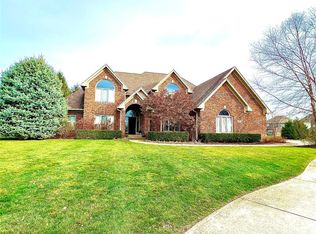 6687 Silver Creek Dr, Indianapolis, IN 46259