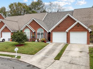 45 Logans Charge St, Rossville, GA 30741