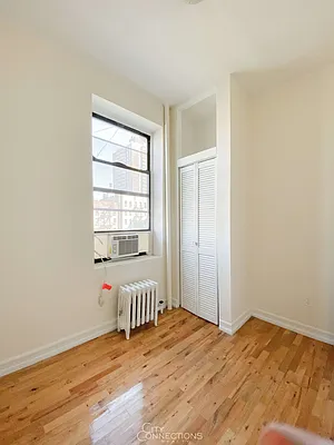 Rented by City Connections Realty | media 10