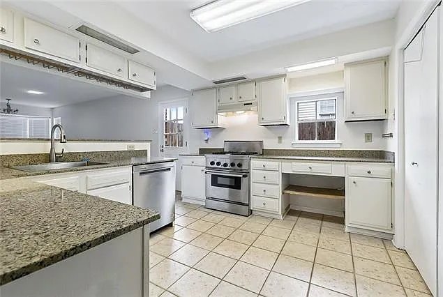 218 Aurora Ave — Photo 7