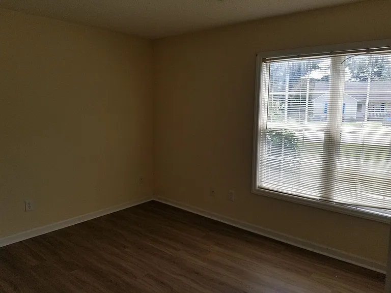 13 Atlantic Ave — Photo 10