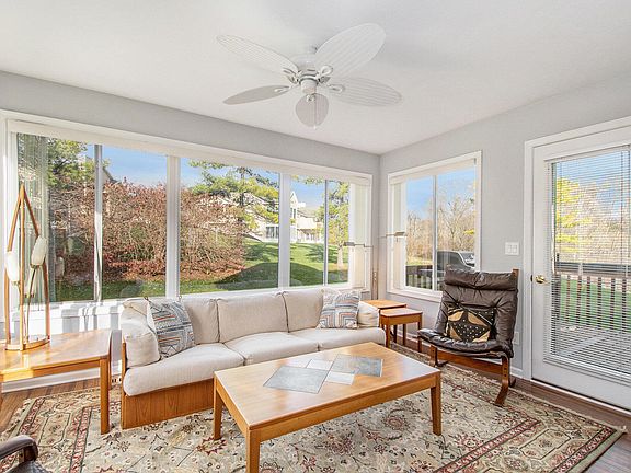 5th image of 2325 Whimbrel Ct NE #36