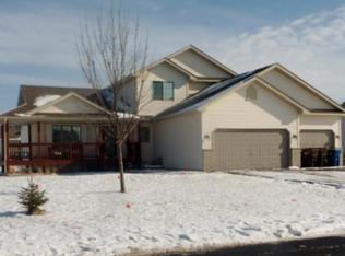 6144 Karmen Ave NE, Albertville, MN 55301