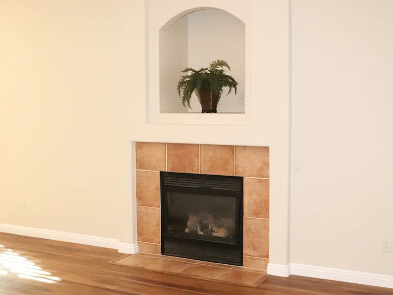 3729 Coldwater Dr — Photo 7
