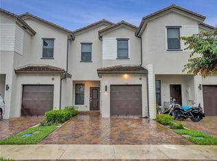 250 SW 159th Ct, Hollywood, FL 33027