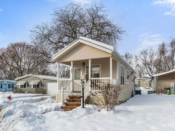 192 Parkwood Rd, Elgin, IL 60123