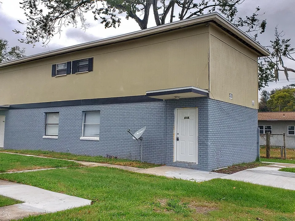 618 S Grannis Ave #A